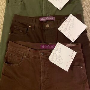6 Petite Gloria Vanderbilt 3pairs Amanda Jeans-Lt Brown,Dk Brown, Dk Army Green